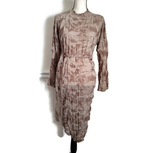 Zara Brown and Taupe Crinkle Stretch Dress Size Small - Picture 2 of 7
